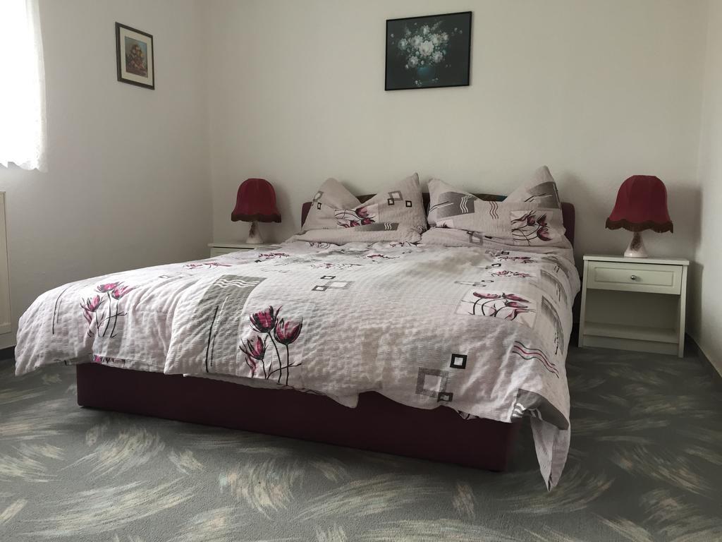 Frankie Holiday Apartment II. Balatongyörök Buitenkant foto